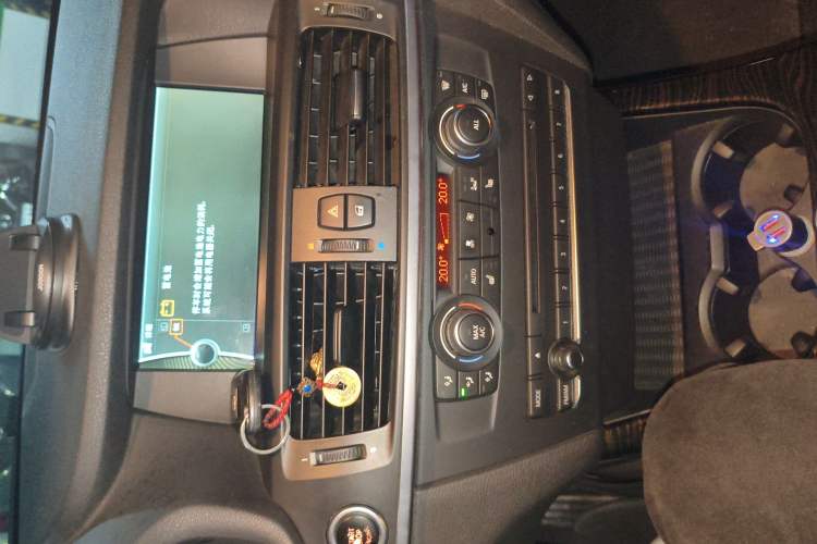 Used BMW X3 2013 xDrive20i Luxury Edition Audio And AC Panel