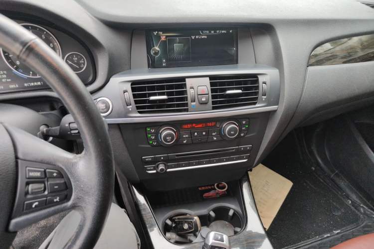Used BMW X3 2013 Facelifted xDrive20i Luxury Edition Audio And AC Panel