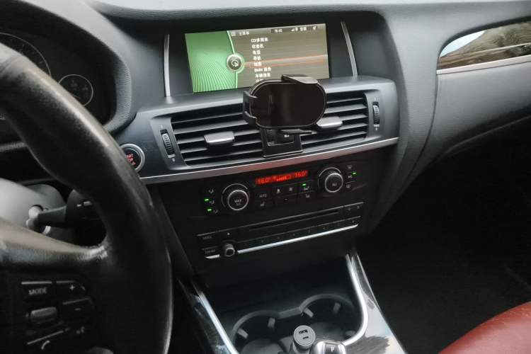 Used BMW X3 2013 xDrive28i Luxury Model Audio And AC Panel