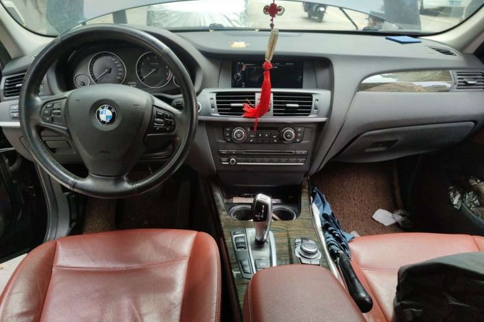 Used BMW X3 2013 xDrive20i Luxury Edition Center Console
