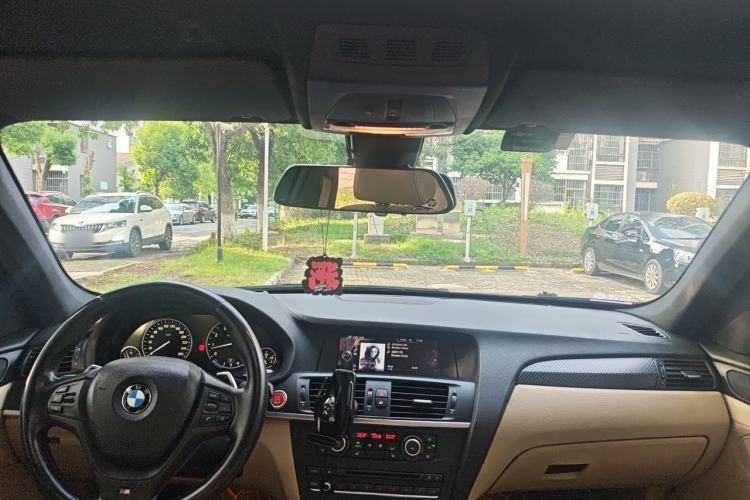 Used BMW X3 2013 xDrive35i Luxury Model Center Console