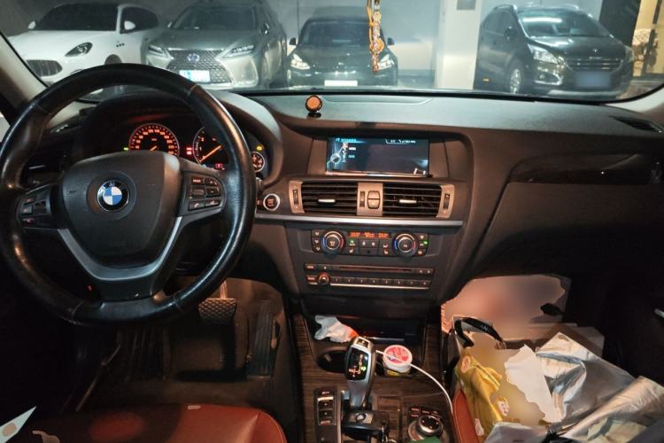 Used BMW X3 2013 Revised xDrive28i Luxury Edition Center Console