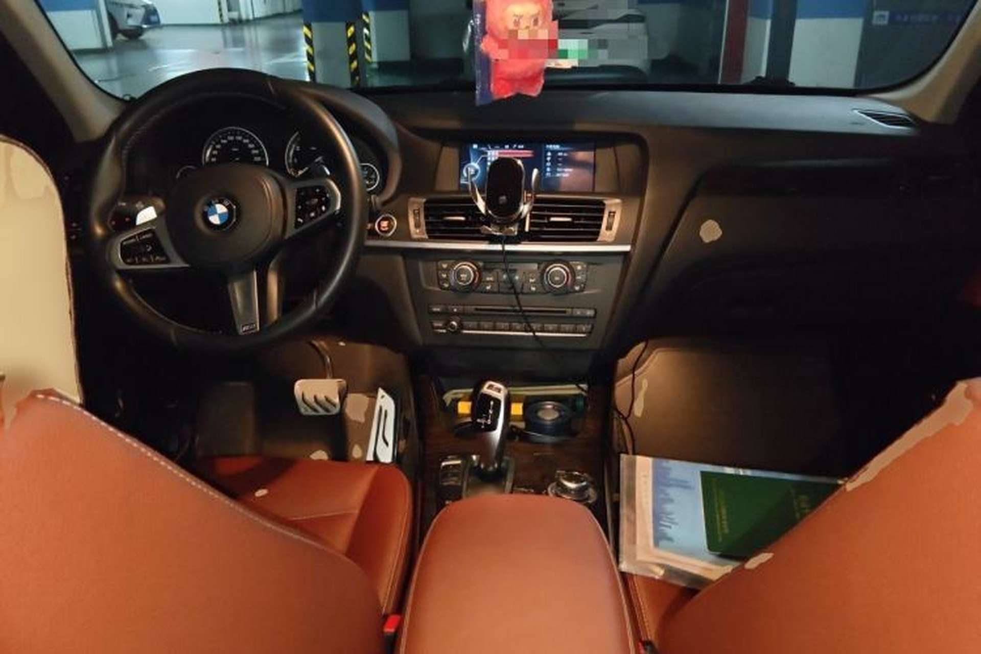 Used BMW X3 2013 xDrive28i Luxury Model Center Console