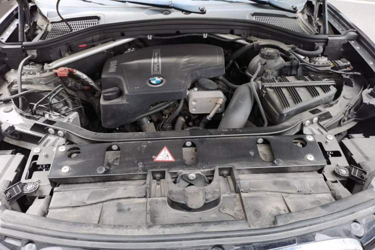 Used BMW X3 2013 xDrive20i Luxury Edition Engine Bay