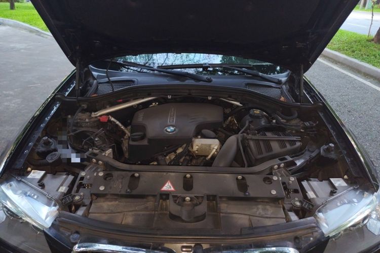 Used BMW X3 2013 Facelifted xDrive20i Luxury Edition Engine Bay