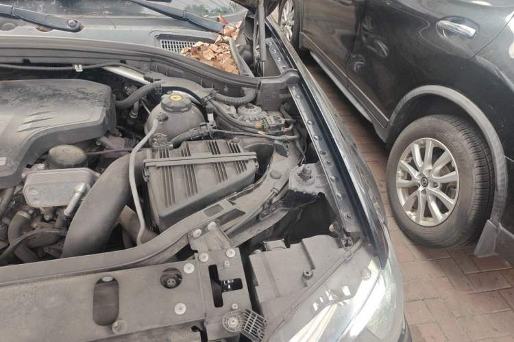 Used BMW X3 2013 Facelifted xDrive20i Luxury Edition Engine Bay Left