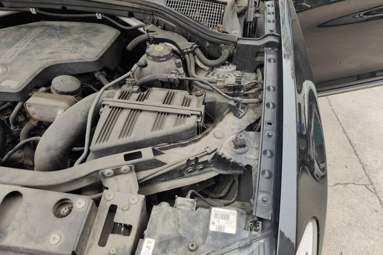 Used BMW X3 2013 Facelifted xDrive20i Luxury Edition Engine Bay Left