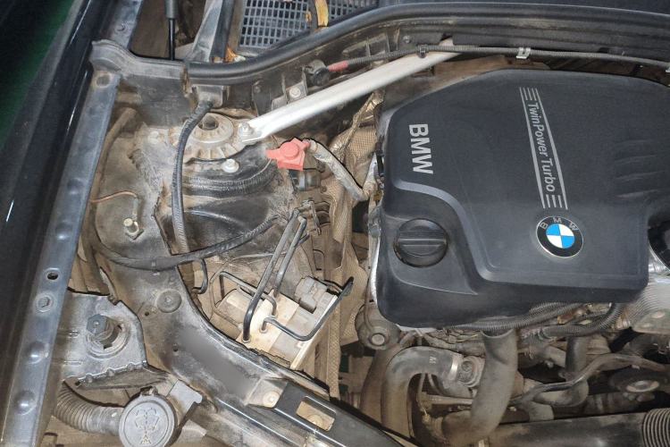 Used BMW X3 2013 xDrive20i Luxury Edition Engine Bay Right