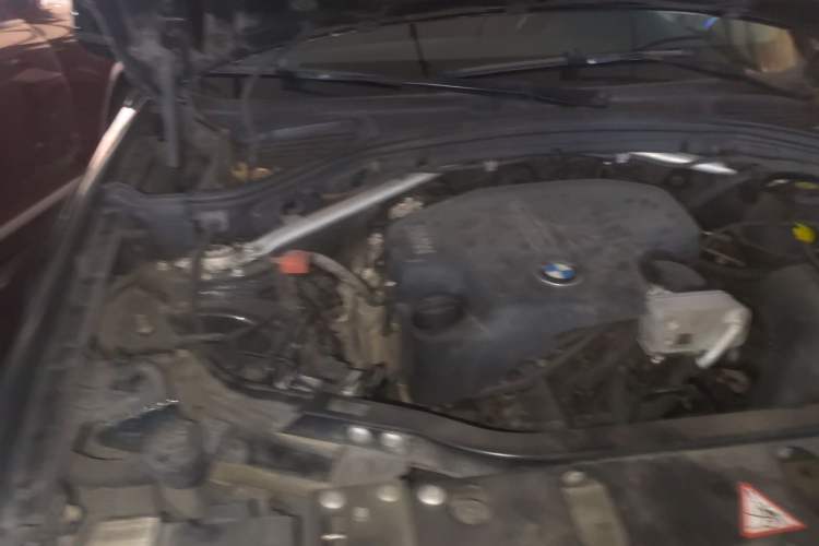 Used BMW X3 2013 Facelifted xDrive20i Luxury Edition Engine Bay Right
