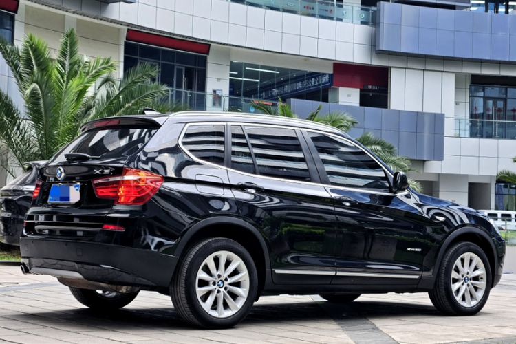 Used BMW X3 2013 xDrive20i Luxury Edition Exterior 3