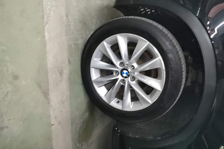 Used BMW X3 2013 Facelifted xDrive20i Luxury Edition Exterior 4