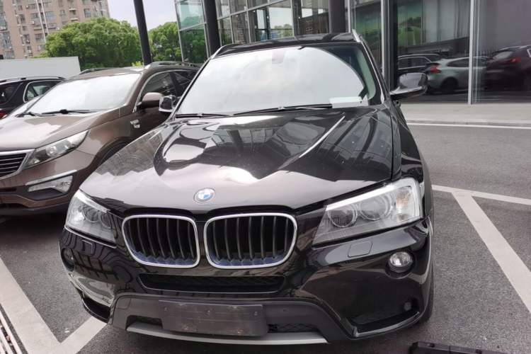 Used BMW X3 2013 xDrive20i Luxury Edition Front