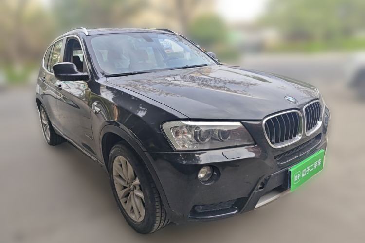 Used BMW X3 2013 Facelifted xDrive20i Luxury Edition Front Right 45 Deg