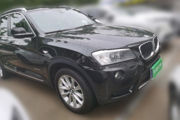 Used BMW X3 2013 Facelifted xDrive20i Luxury Edition Front Right 45 Deg