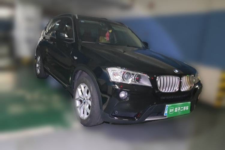 Used BMW X3 2013 xDrive28i Luxury Model Front Right 45 Deg