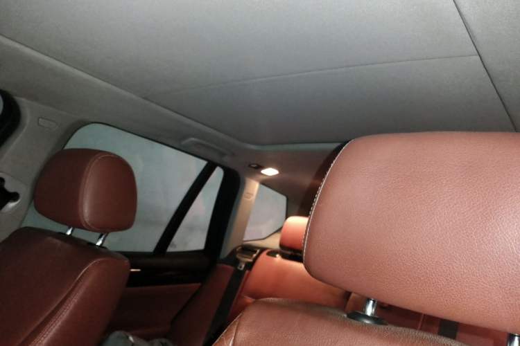 Used BMW X3 2013 Facelifted xDrive20i Luxury Edition Headliner