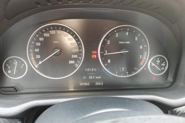 Used BMW X3 2013 Facelifted xDrive20i Luxury Edition Instrument Cluster