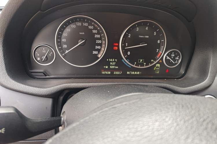Used BMW X3 2013 Facelifted xDrive20i Luxury Edition Odometer Close Up