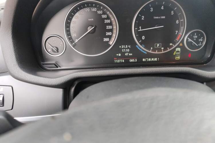 Used BMW X3 2013 Facelifted xDrive20i Luxury Edition Odometer Close Up