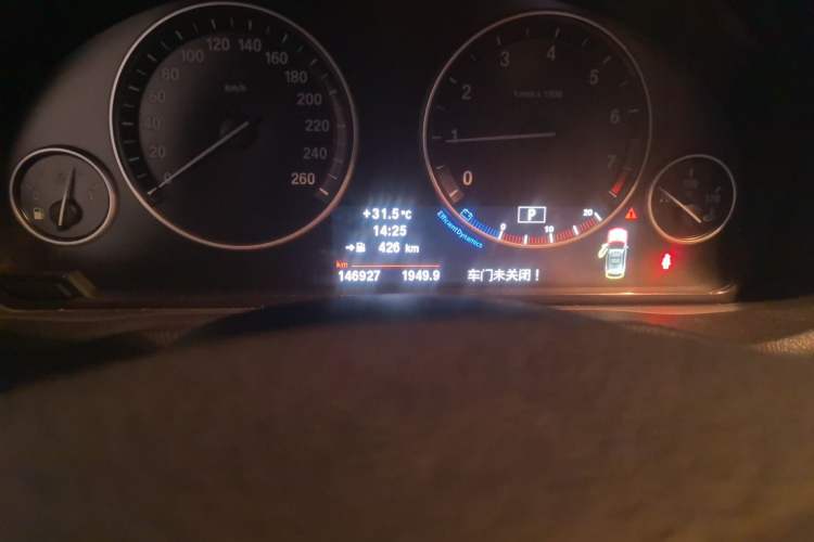 Used BMW X3 2013 Facelifted xDrive20i Luxury Edition Odometer Close Up