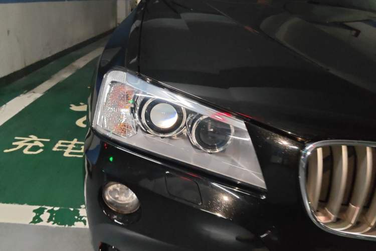 Used BMW X3 2013 xDrive28i Luxury Model Right Front Headlight