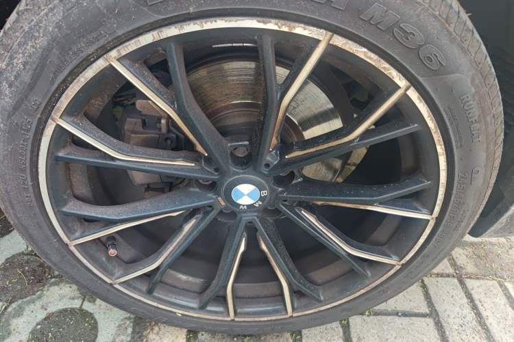 Used BMW X3 2013 xDrive35i Luxury Model Right Front Wheel Hub