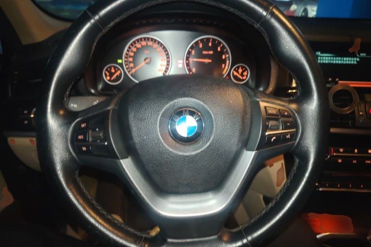 Used BMW X3 2013 Facelifted xDrive20i Luxury Edition Steering Wheel
