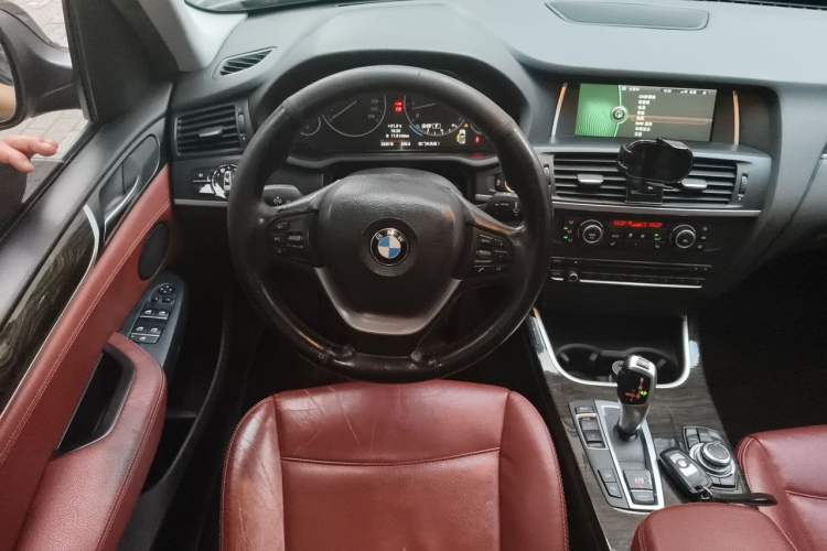 Used BMW X3 2013 xDrive28i Luxury Model Steering Wheel