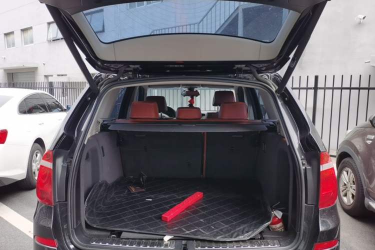 Used BMW X3 2013 xDrive20i Luxury Edition Trunk