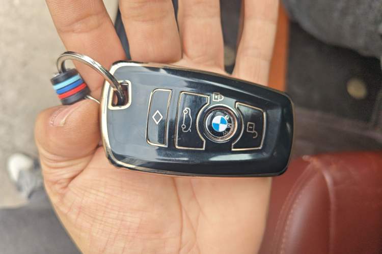 Used BMW X3 2013 Facelifted xDrive20i Luxury Edition Vehicle Key