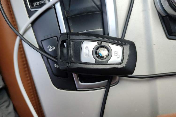 Used BMW X3 2013 Revised xDrive28i Luxury Edition Vehicle Key
