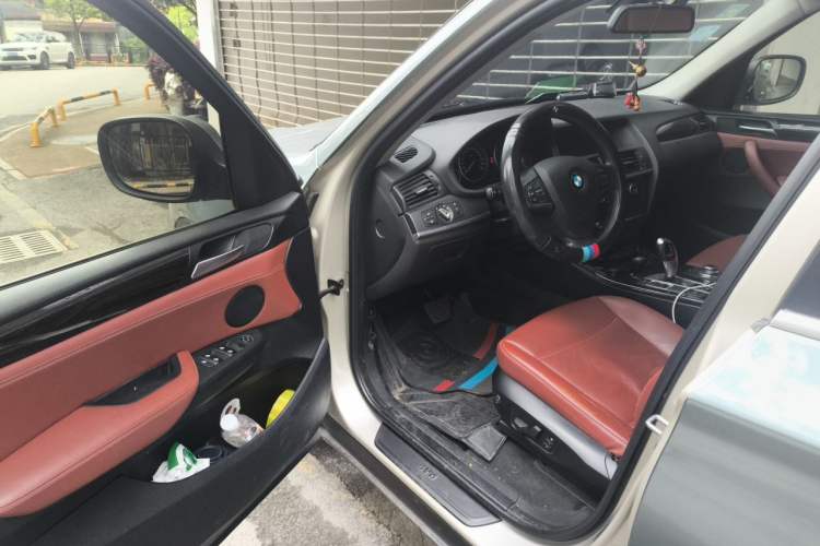 Used BMW X3 2013 xDrive20i Luxury Edition Driver Seat