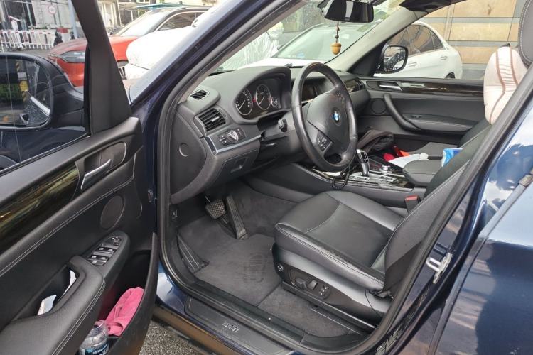 Used BMW X3 2013 Facelifted xDrive20i Luxury Edition Driver Seat