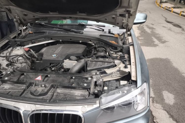 Used BMW X3 2013 xDrive20i Luxury Edition Engine Bay Left