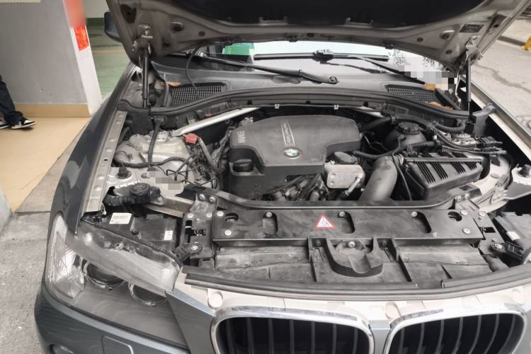 Used BMW X3 2013 xDrive20i Luxury Edition Engine Bay Right