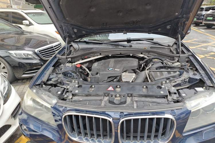 Used BMW X3 2013 Facelifted xDrive20i Luxury Edition Engine Bay Right