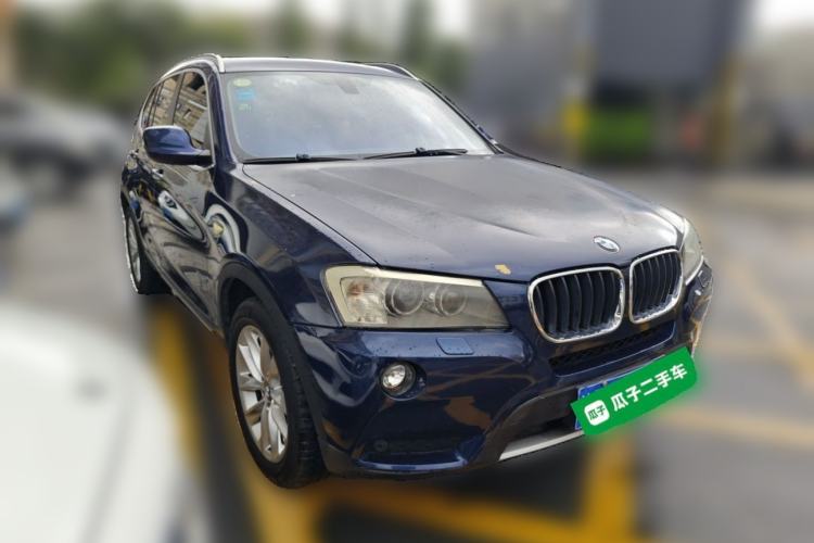 Used BMW X3 2013 Facelifted xDrive20i Luxury Edition Front Right 45 Deg