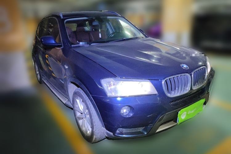 Used BMW X3 2013 Facelifted xDrive20i Luxury Edition Front Right 45 Deg
