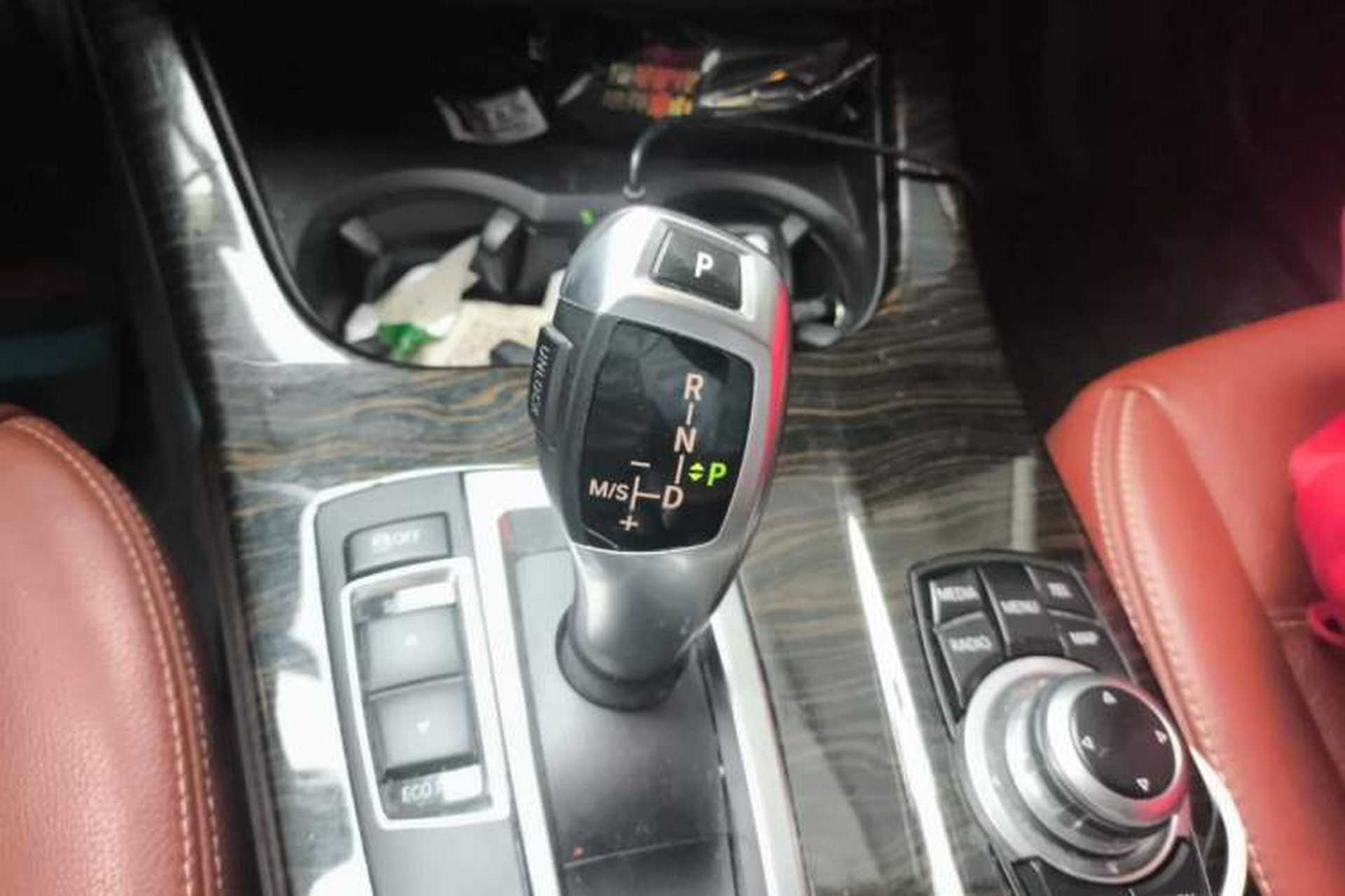 Used BMW X3 2013 xDrive20i Luxury Edition Gear Lever