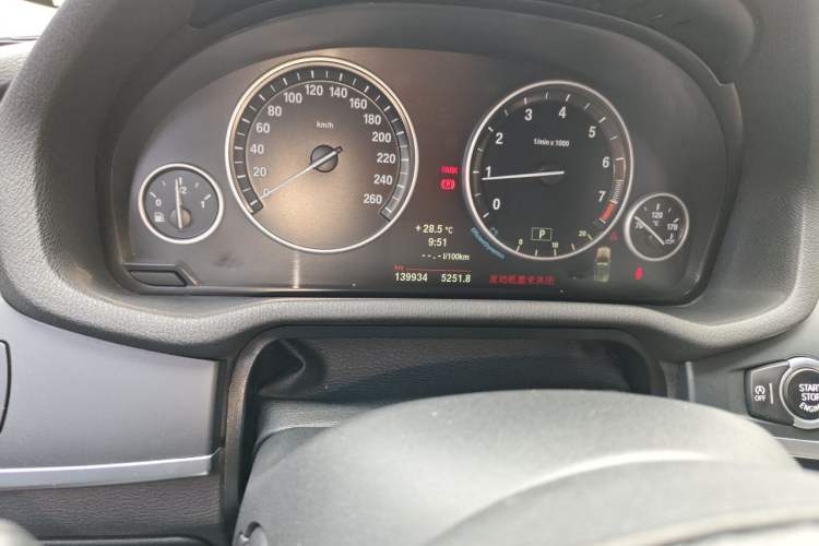 Used BMW X3 2013 Facelifted xDrive20i Luxury Edition Odometer Close Up