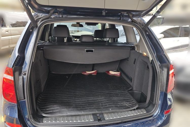 Used BMW X3 2013 Facelifted xDrive20i Luxury Edition Trunk