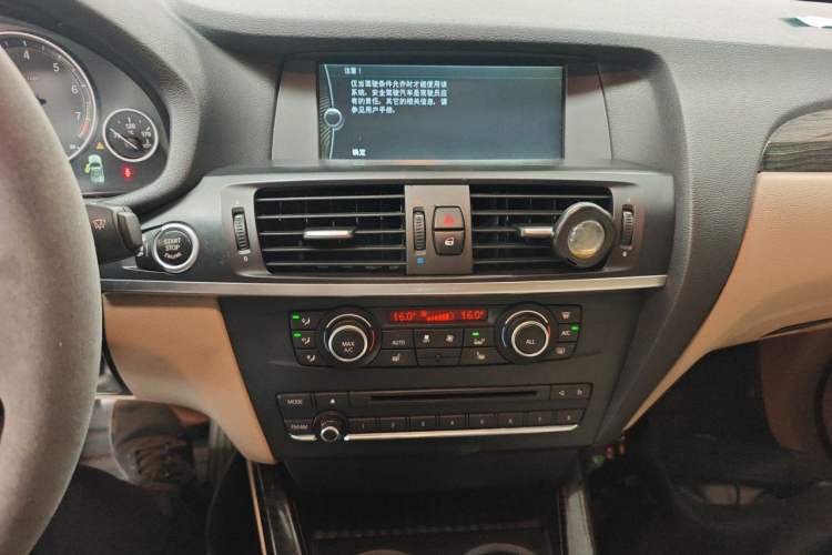 Used BMW X3 2013 xDrive28i Luxury Model Audio And AC Panel