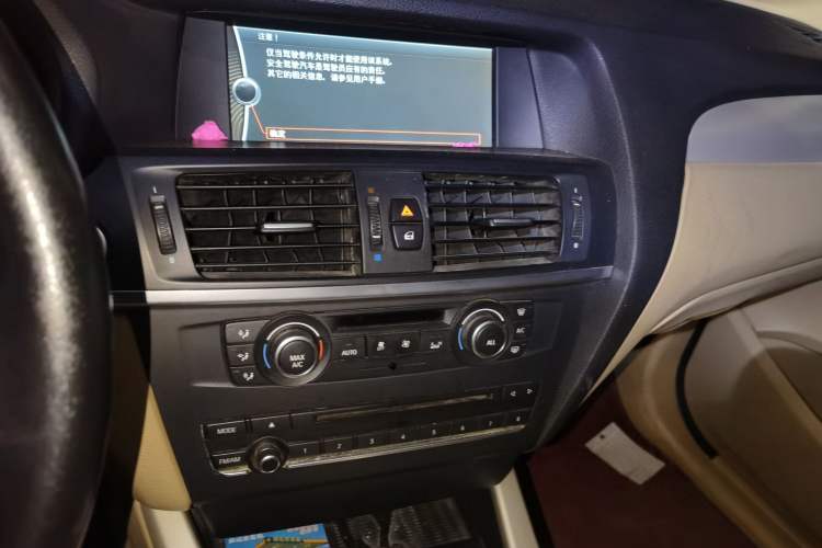 Used BMW X3 2013 xDrive28i Leading Model Audio And AC Panel