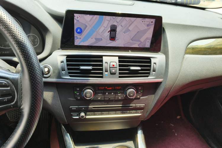 Used BMW X3 2013 xDrive20i Luxury Edition Audio And AC Panel