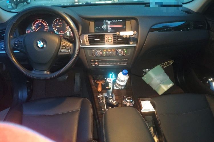 Used BMW X3 2013 Facelifted xDrive20i Luxury Edition Center Console