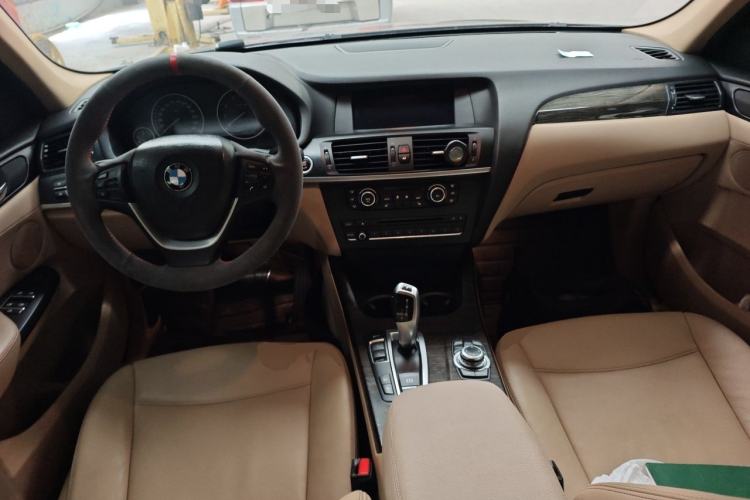 Used BMW X3 2013 xDrive28i Luxury Model Center Console