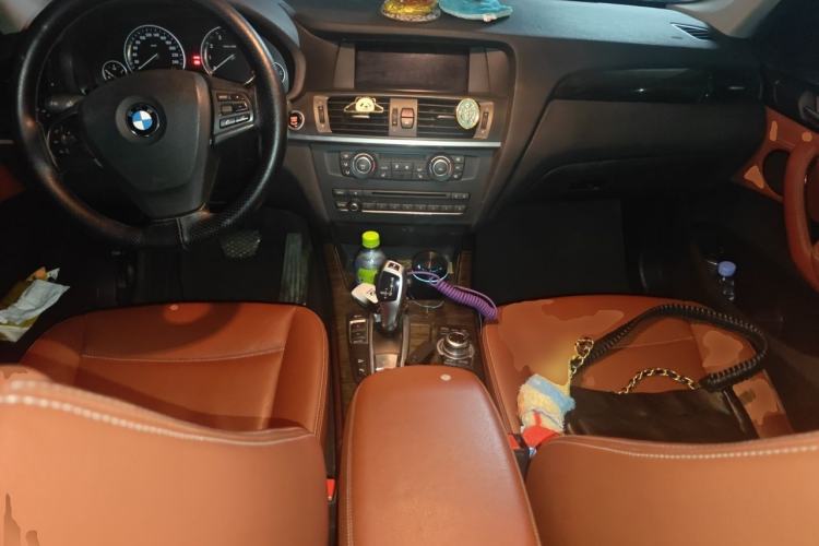 Used BMW X3 2013 xDrive20i Luxury Edition Center Console