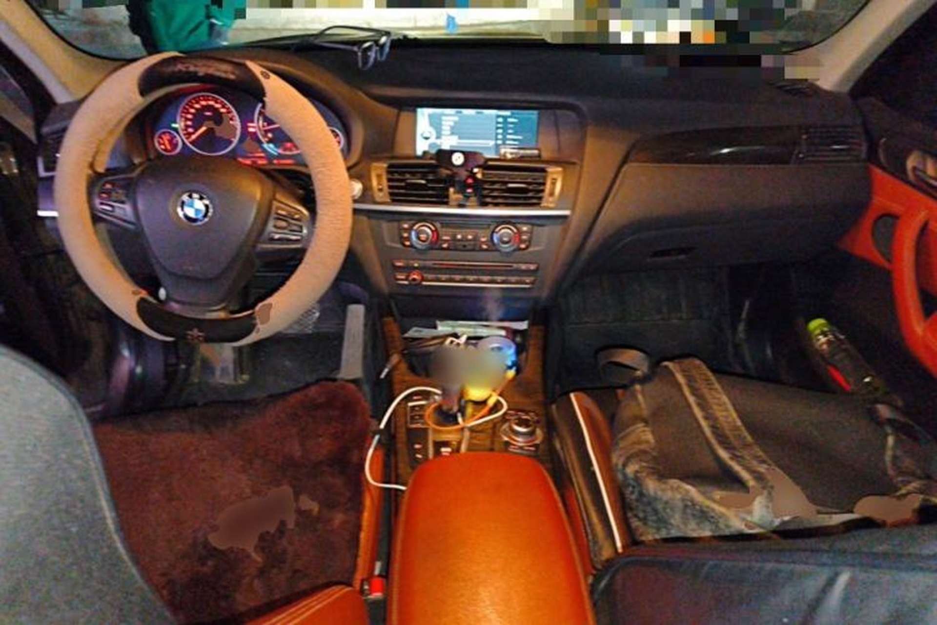 Used BMW X3 2013 xDrive20i Luxury Edition Center Console