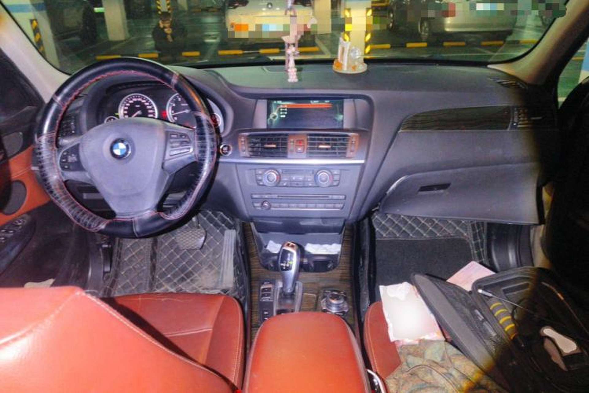 Used BMW X3 2013 Facelifted xDrive20i Luxury Edition Center Console