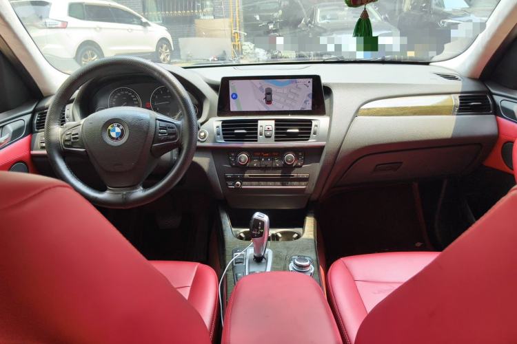 Used BMW X3 2013 xDrive20i Luxury Edition Center Console